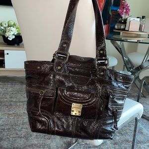 Vía República Brown Leather Satchel Bag.